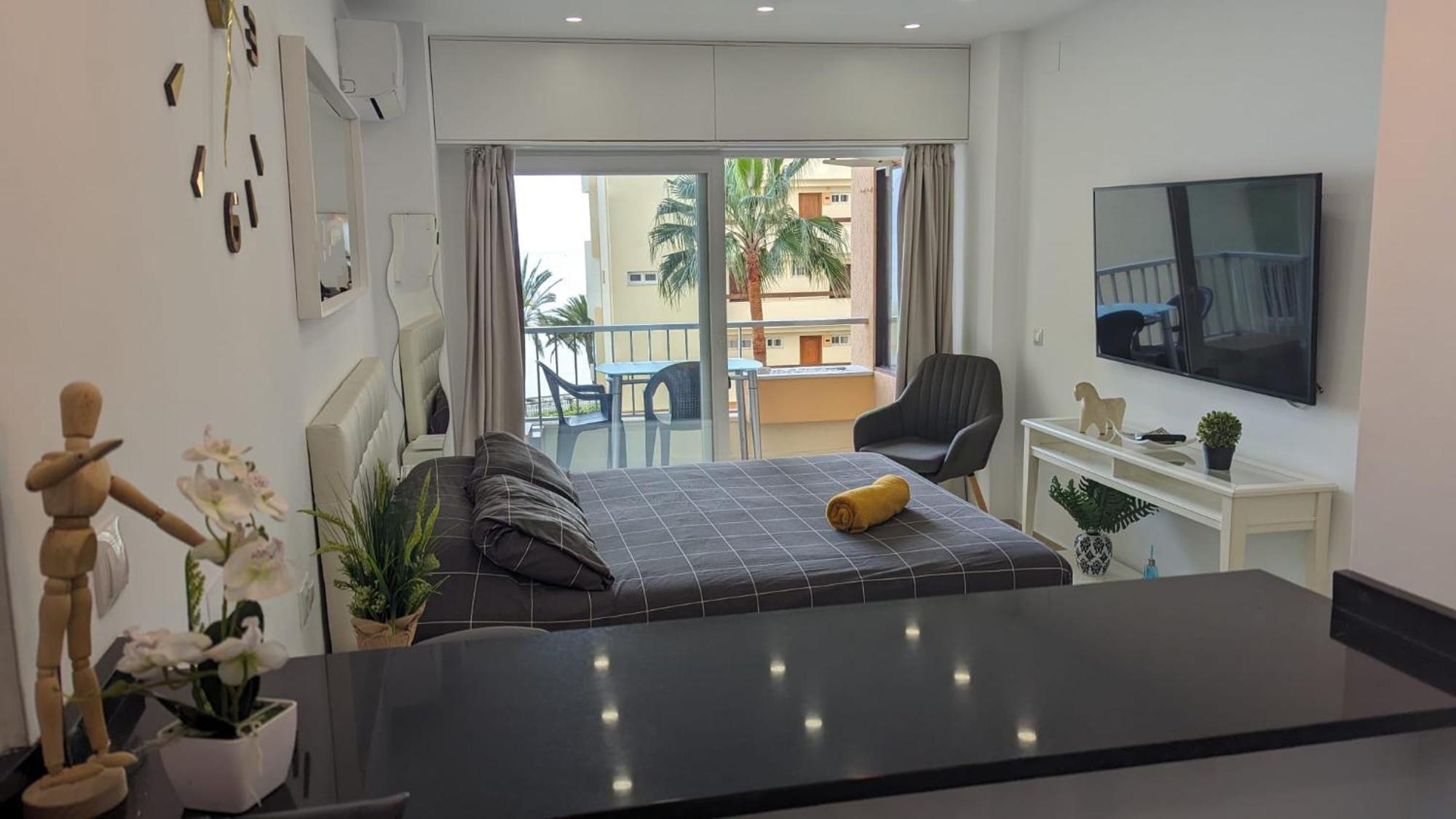Comfortable Studio In Marbella With Sea Views Extérieur photo
